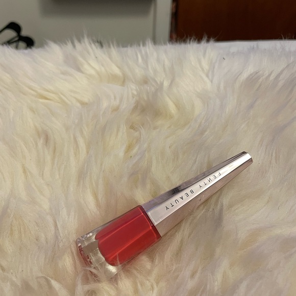 Fenty Lip - Picture 3 of 3